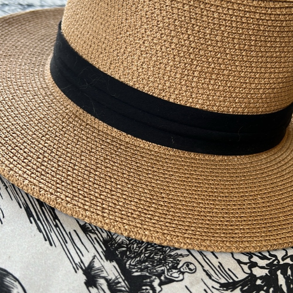 Sun hat - Picture 2 of 4
